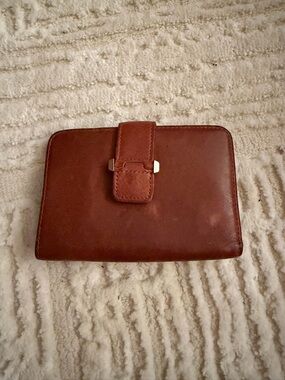 Pelle Studio Brown Leather Wallet Organizer Snap Closure Vintage Style